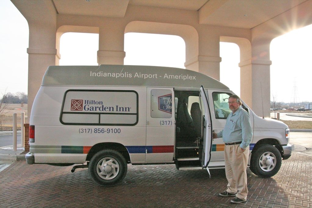 Hampton Inn & Suites Indianapolis-Airport Facilities photo
